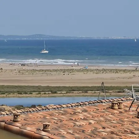 Vue Et Garrigue Hébergement de vacances *